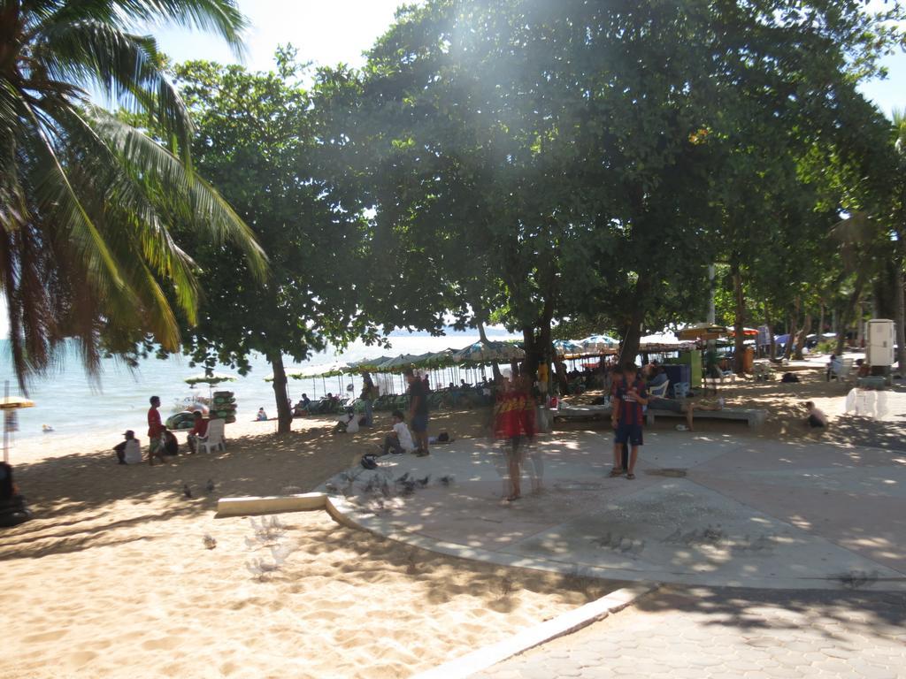 Jomtien Plaza Suite Apartments Szoba fotó