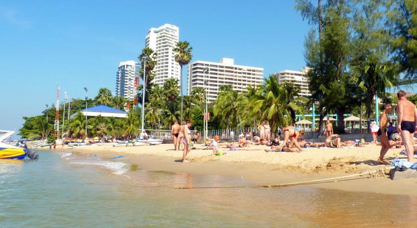 Jomtien Plaza Suite Apartments Kültér fotó
